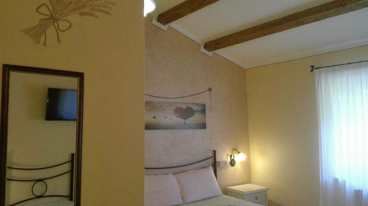 Agriturismo Monte Pino Telti Eksteriør bilde